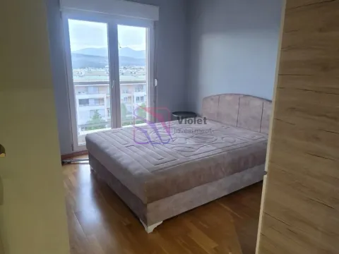 Izdavanje, dvosoban stan, 70m², City Kej, Podgorica - image 8