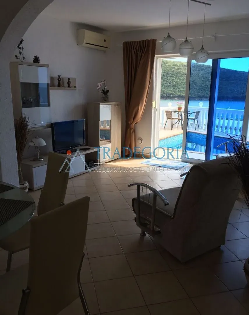 Prodaja, kuća, 165m², Kruče, Ulcinj