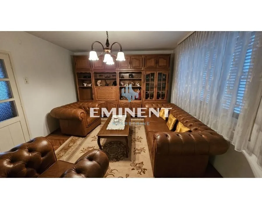 Sale, house, 315m², Kaludjerica, Grocka