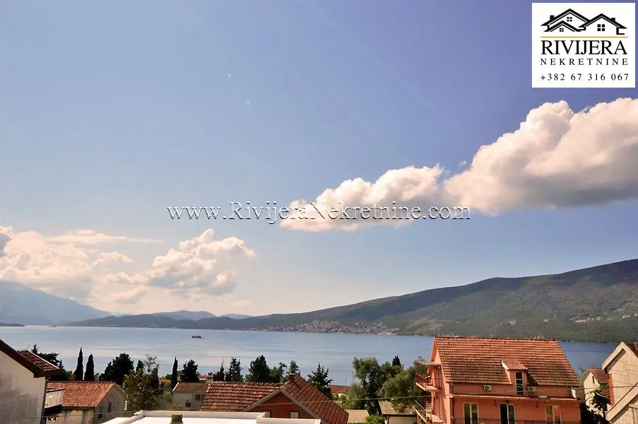 Prodaja, kuća, 260m², Baošići, Herceg Novi