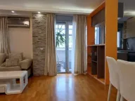 Izdavanje, trosoban stan, 68m², Čukarica, Beograd - image 1