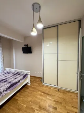 Rent, three bedroom apartment, 95m², Budva, Crna Gora - image 6