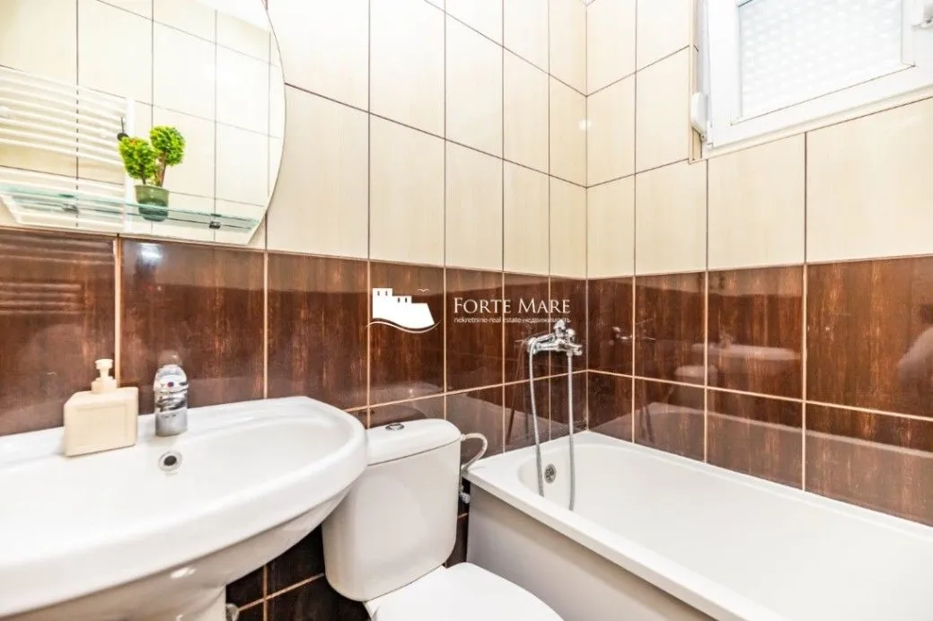 Prodaja, dvosoban stan, 86m², Ratiševina, Herceg Novi