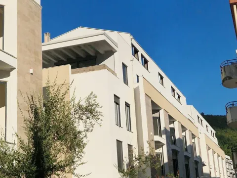 Sale, three bedroom apartment, 85m², Budva, Crna Gora