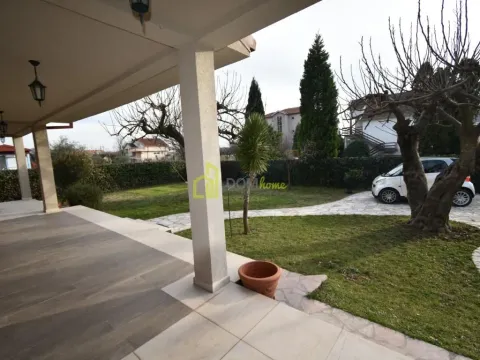 Sale, house, 191m², Tološi, Podgorica - image 31