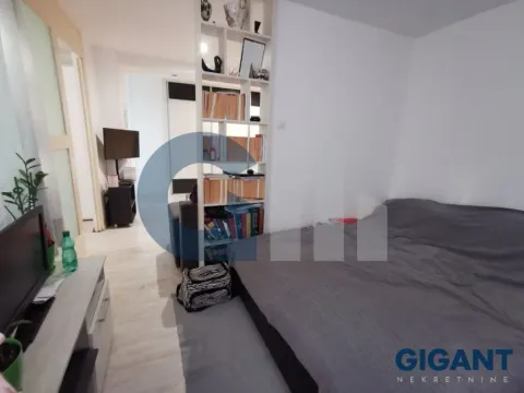 Prodaja, dvosoban stan, 51m², Zemun Nova Galenika, Zemun Sve Podlokacije - image 8