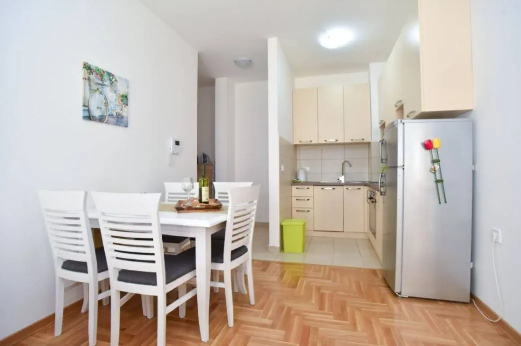 Rent, two bedroom apartment, 70m², Budva, Crna Gora