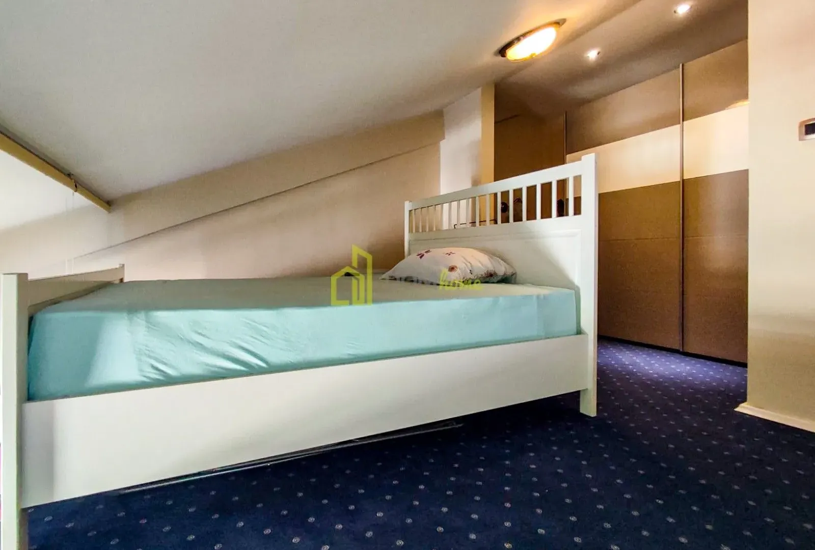 Prodaja, jednosoban stan, 70m², Centar, Podgorica