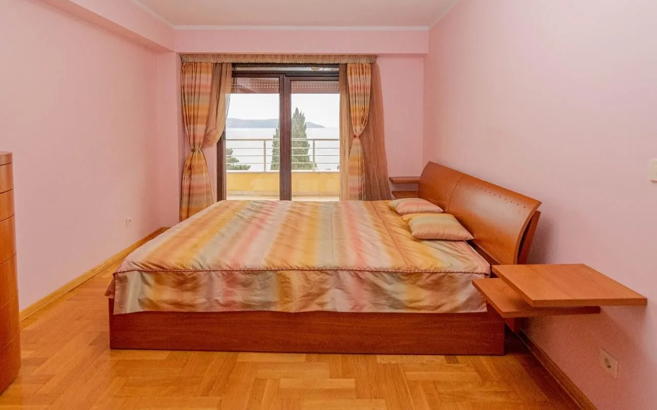 Prodaja, jednosoban stan, 60m², Igalo, Herceg Novi