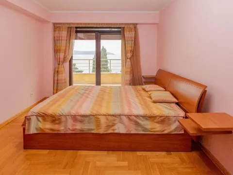 Prodaja, jednosoban stan, 60m², Igalo, Herceg Novi - image 2