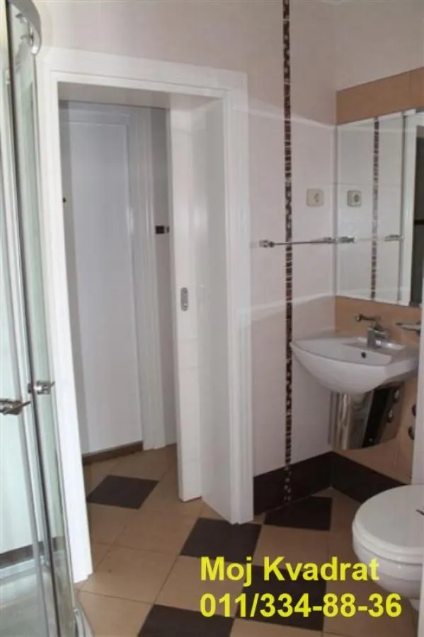 Izdavanje, kuća, 215m², Savski Venac, Beograd