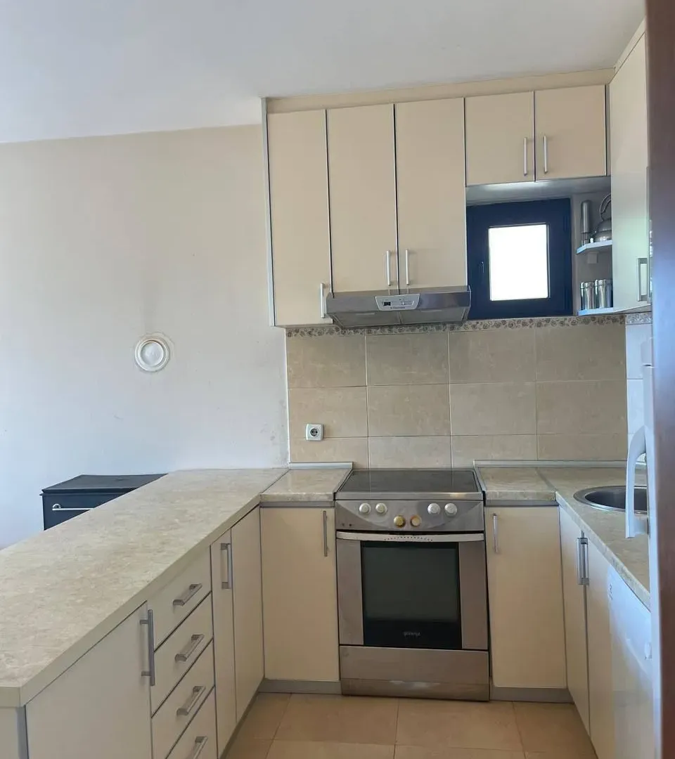 Prodaja, dvosoban stan, 78m², Centar, Budva