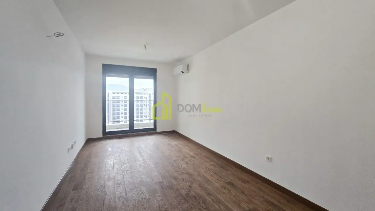 Izdavanje, dvosoban stan, 64m², Tološka šuma, Podgorica