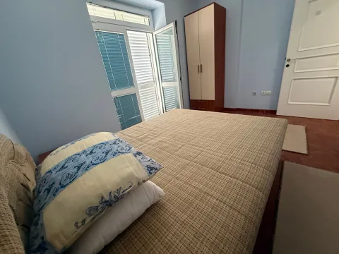Izdavanje, jednosoban stan, 27m², Đenovići, Herceg Novi - image 2