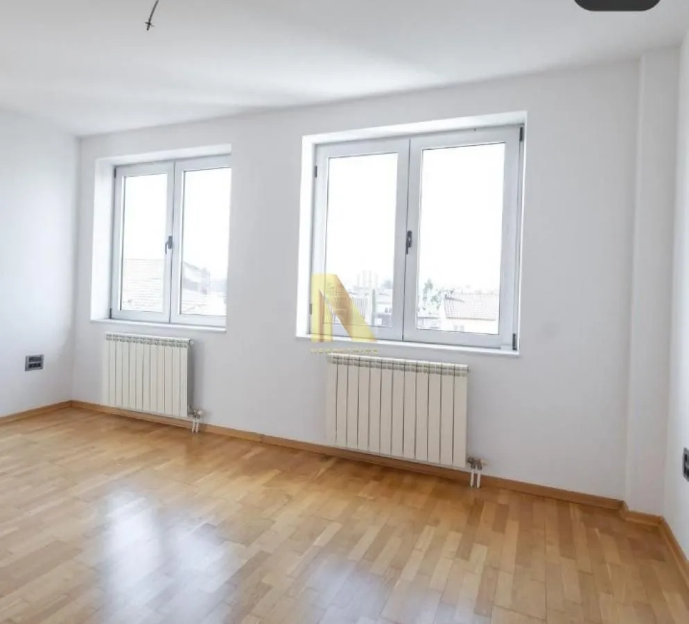 Rent, office space, 345m², Avijatičarsko naselje, Novi Sad Sve Podlokacije