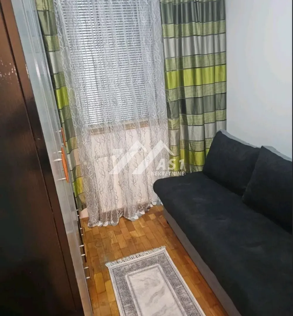 Izdavanje, jednosoban stan, 30m², Podbara, Novi Sad Sve Podlokacije