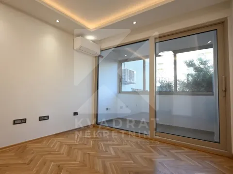 Izdavanje, poslovni prostor, 106m², Baston, Podgorica - image 14
