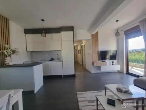 Sale, two bedroom apartment, 71m², Donja Lastva, Tivat - image 8