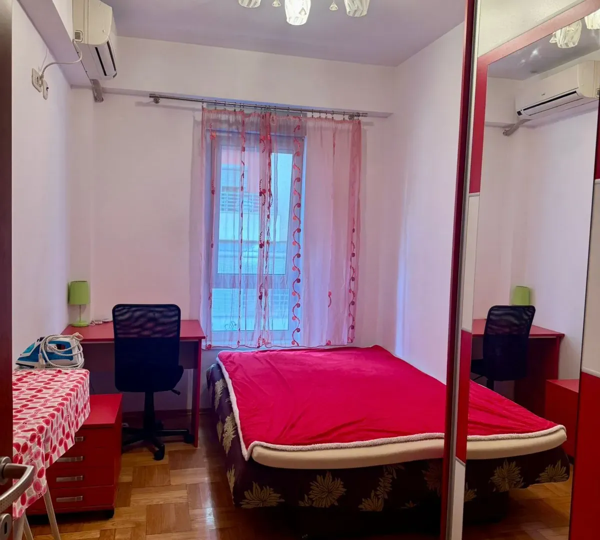 Izdavanje, dvosoban stan, 60m², Krivi Most, Podgorica