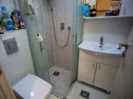 Sale, studio apartment, 24m², Bečići, Budva - image 8