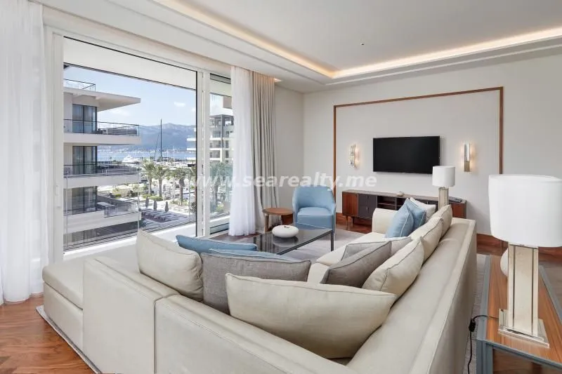 Prodaja, dvosoban stan, 174m², Porto Montenegro, Tivat