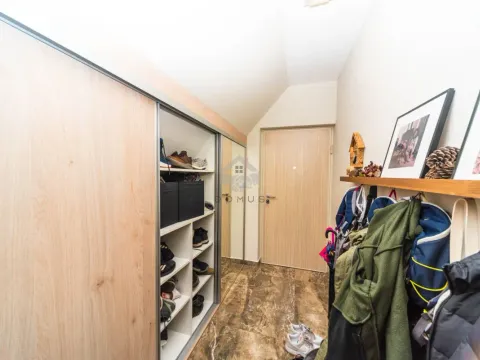 Prodaja, trosoban stan, 82m², Blok 5, Podgorica - image 13