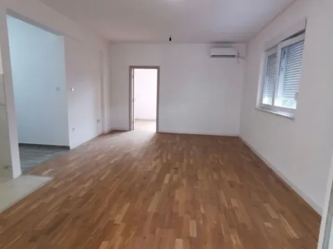Prodaja, dvosoban stan, 68m², Ljubović, Podgorica - image 5
