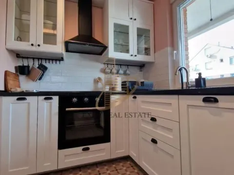 Izdavanje, četvorosoban stan, 78m², Telep, Novi Sad Sve Podlokacije - image 8