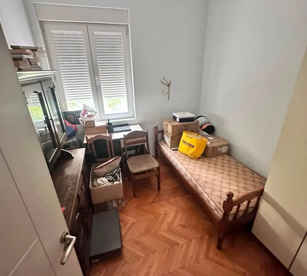 Prodaja, trosoban stan, 64m², Centar, Podgorica