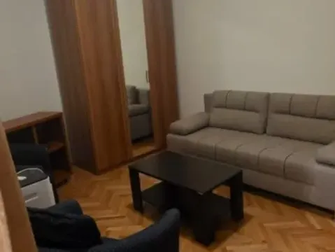 Izdavanje, garsonjera, 30m², Seljanovo, Tivat - image 5