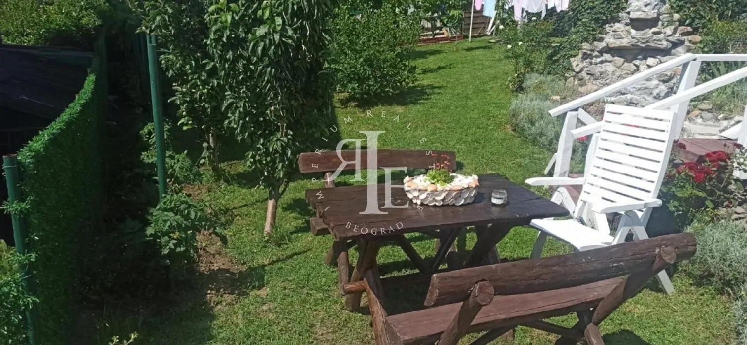 Sale, house, 300m², Mala Moštanica, Obrenovac