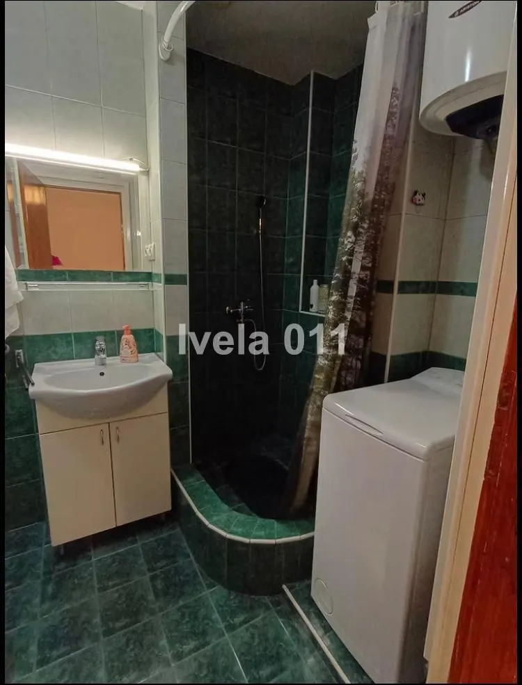 Rent, two bedroom apartment, 45m², Vračar Sve Podlokacije, Beograd