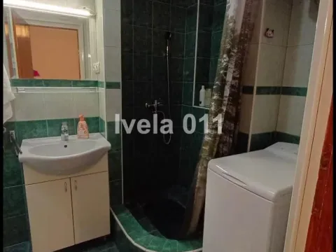 Rent, two bedroom apartment, 45m², Vračar Sve Podlokacije, Beograd - image 9