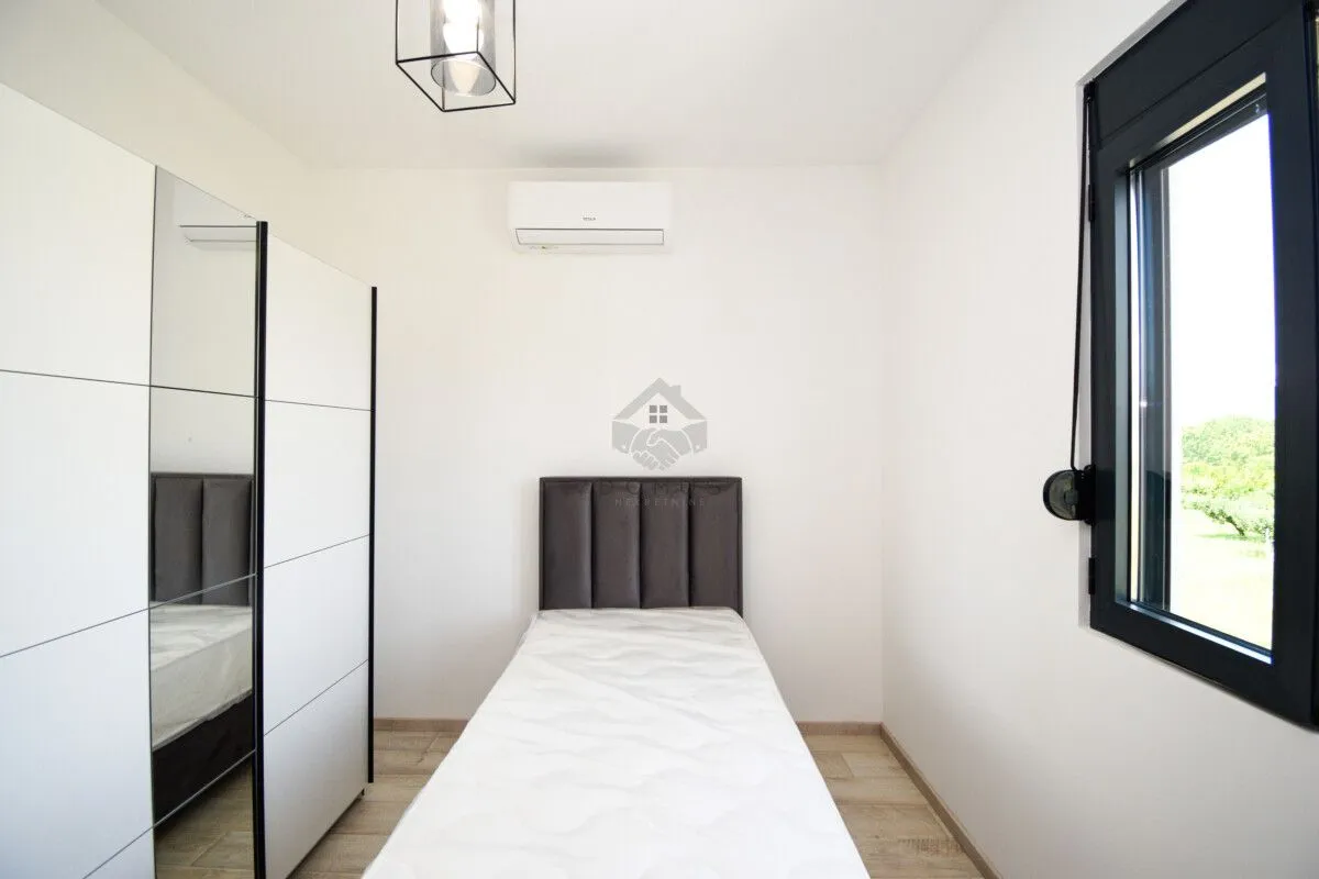 Prodaja, kuća, 154m², Dahna, Podgorica