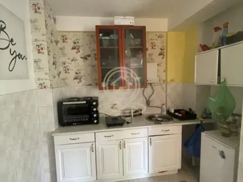 Izdavanje, dvosoban stan, 37m², Bogoslovija, Palilula Sve Podlokacije - image 4