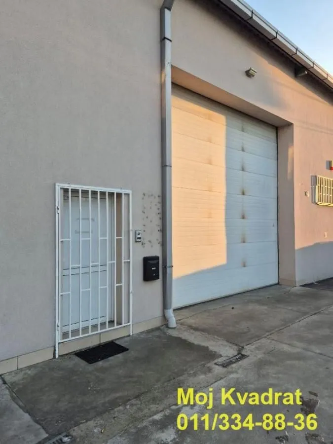 Rent, office space, 652m², Altina, Beograd