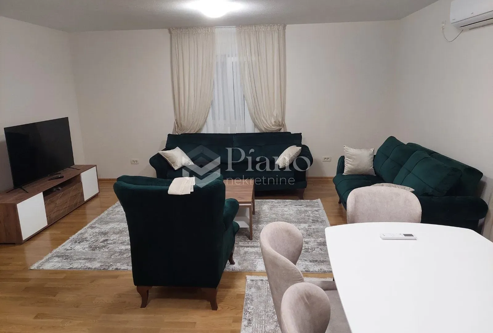 Rent, apartment, 75m², Zlatica, Podgorica