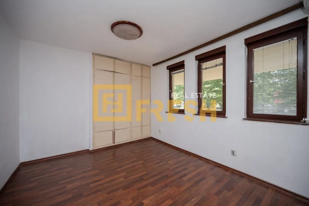 Rent, office space, 27m², Preko Morače, Podgorica