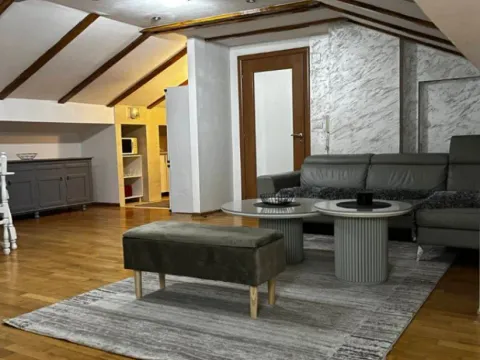 Rent, two bedroom apartment, 100m², Stari Aerodrom, Podgorica