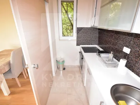 Rent, two bedroom apartment, 65m², Momišići, Podgorica - image 4