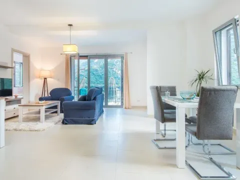 Sale, one bedroom apartment, 66m², Morinj, Kotor - image 3