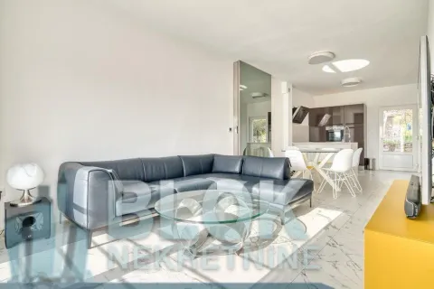 Prodaja, dvosoban stan, 60m², Petrovac, Budva - image 2