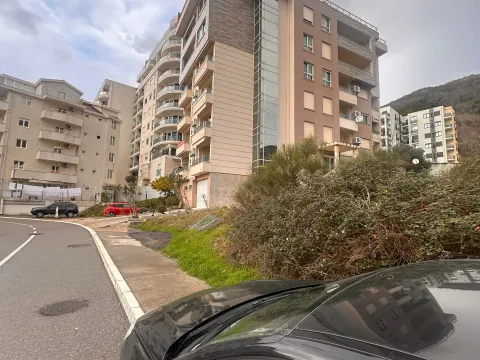 Prodaja, trosoban stan, 115m², Bečići, Budva - image 20