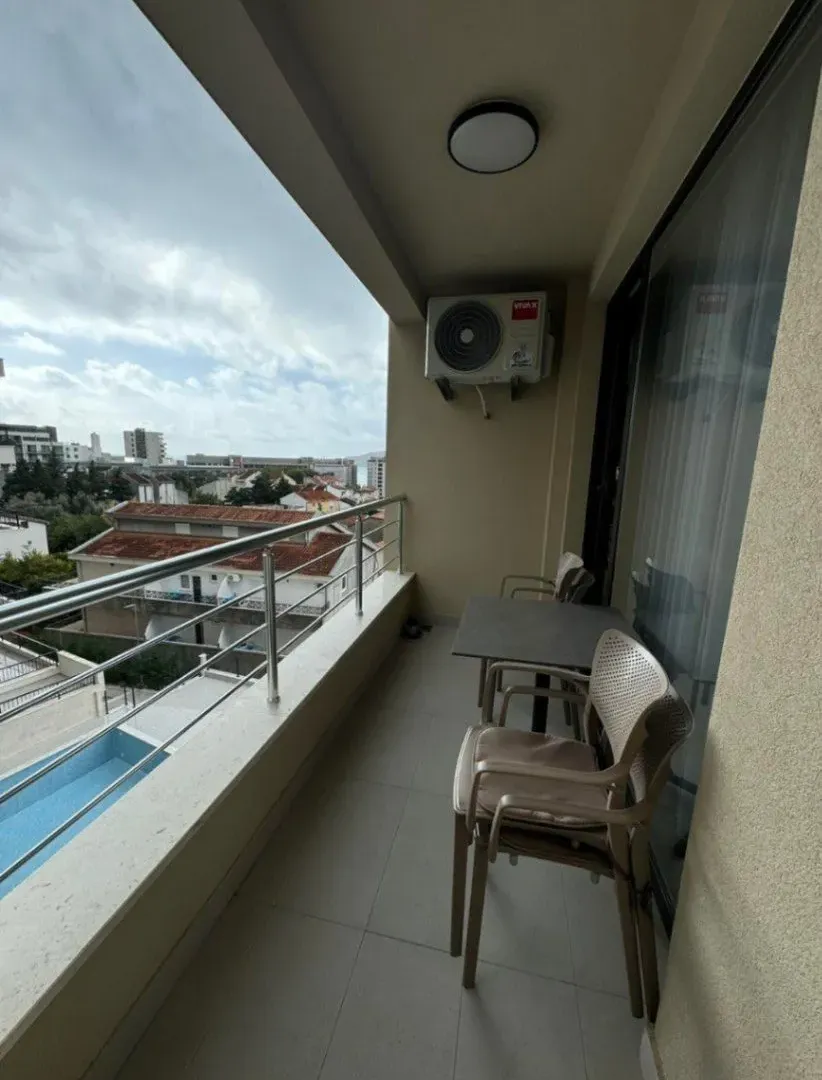 Sale, one bedroom apartment, 45m², Bečići, Budva