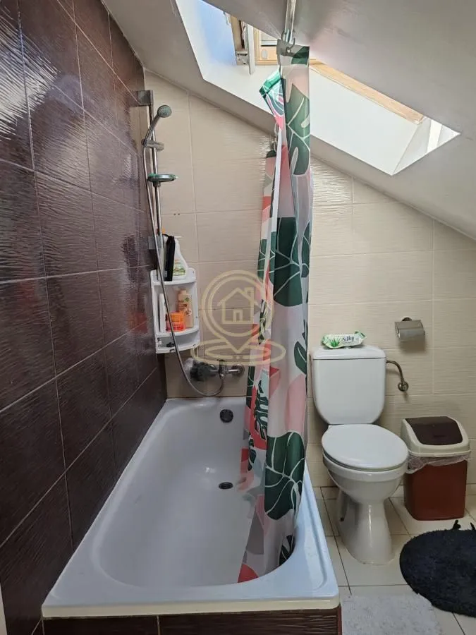 Prodaja, četvorosoban stan, 70m², Bulevar Evrope, Novi Sad Sve Podlokacije