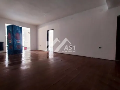 Rent, office space, 200m², Novi Sad Sve Podlokacije, Novi Sad - image 9