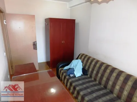 Izdavanje, jednosoban stan, 45m², Veliki park, Kragujevac - image 14