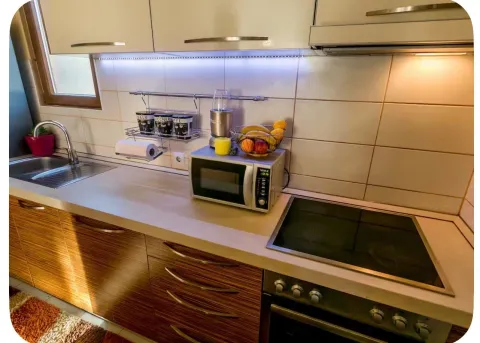 Rent, two bedroom apartment, 105m², Igalo, Herceg Novi - image 4