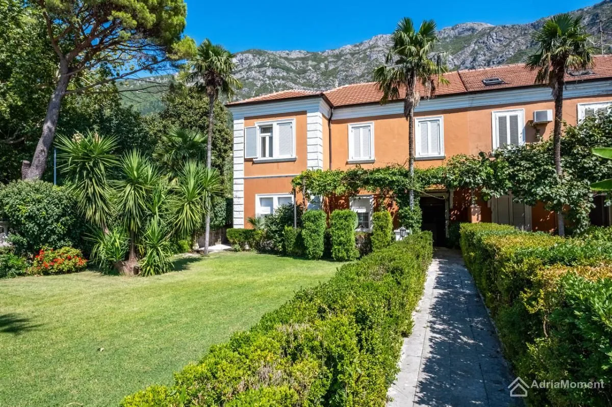 Prodaja, kuća, 112m², Risan, Kotor