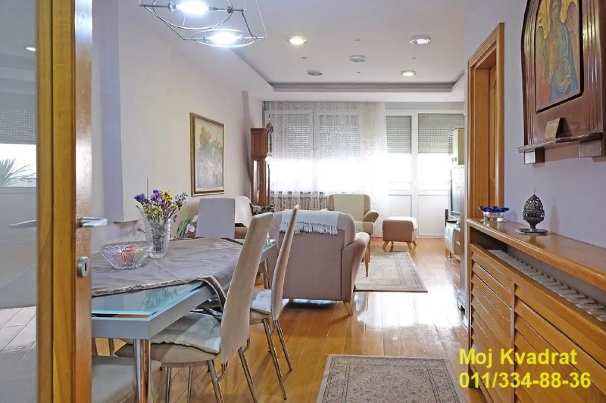 Sale, house, 250m², Voždovac Sve Podlokacije, Beograd